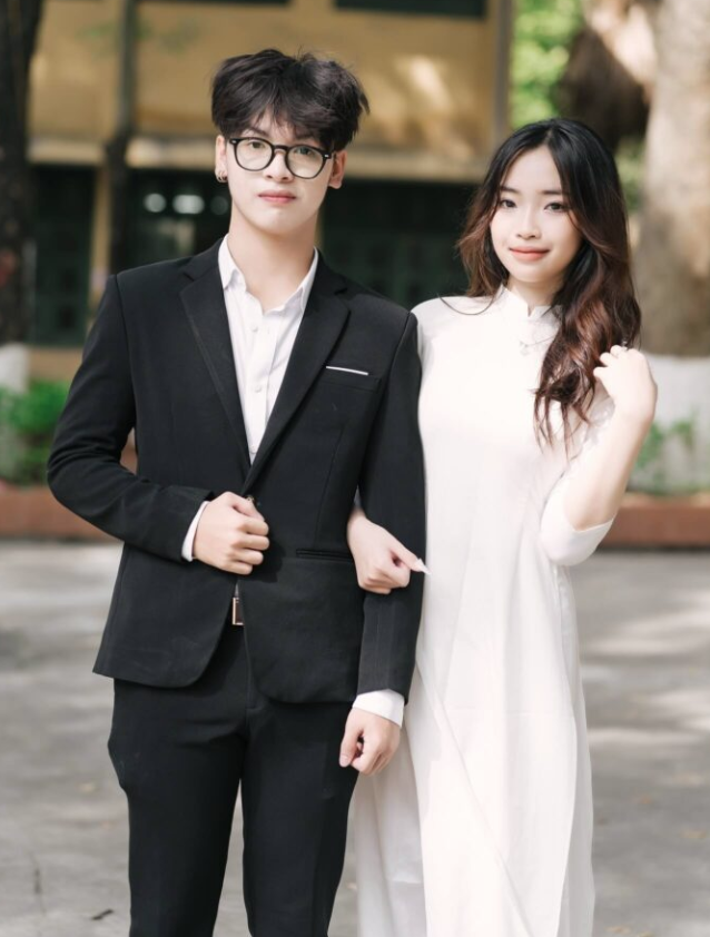 Kinh nghiệm chọn áo dài chụp ảnh couple đẹp chuẩn trend 2026 Kinh nghiệm chọn áo dài chụp ảnh couple đẹp chuẩn trend 2026